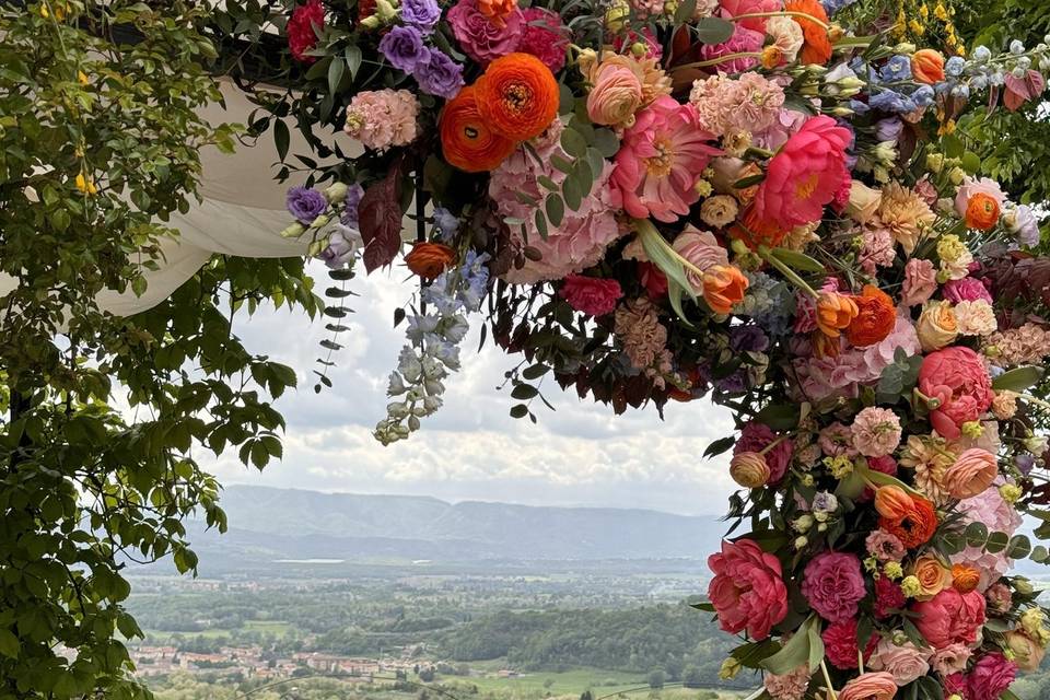 Ceremony arch