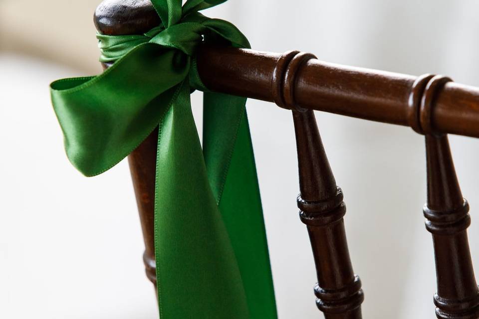 Green ribbon bow