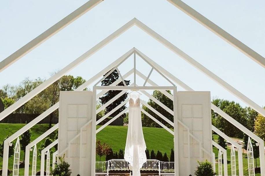 Best Wedding Dress Hanger Ever