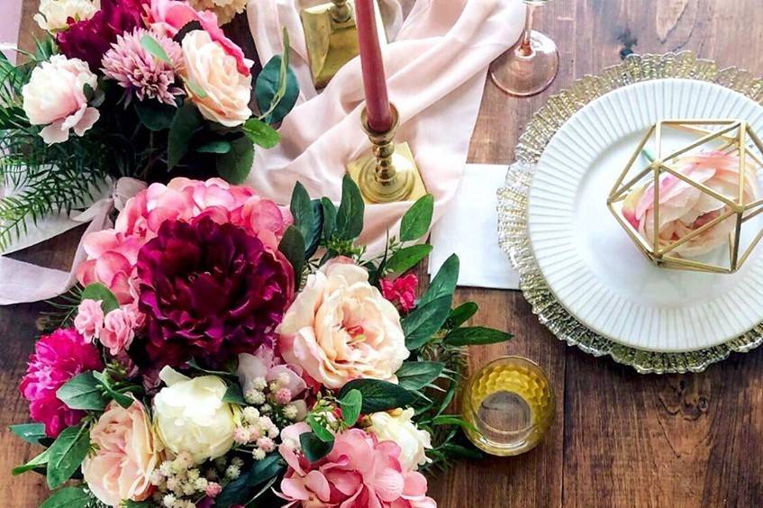 Pink and Wine Centerpiece