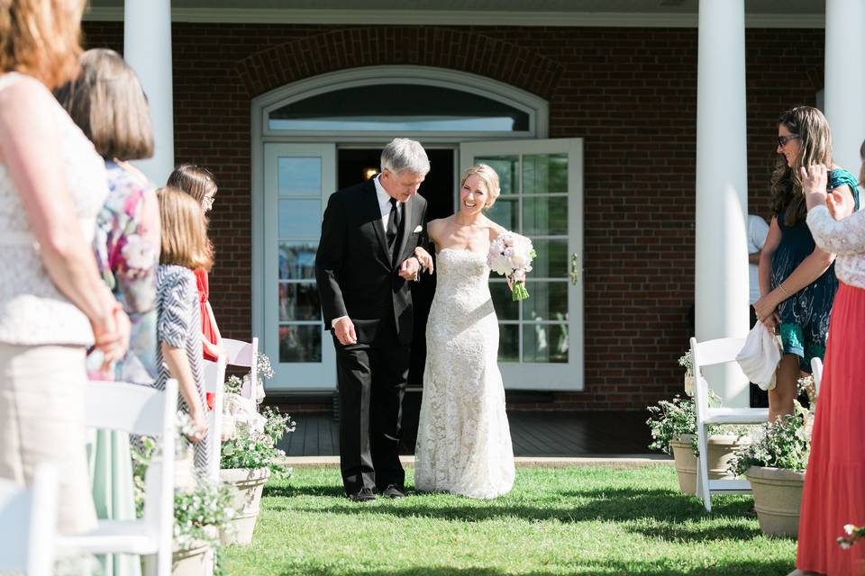 Bar Harbor Maine Coastal Wedding outside of Acadia National Park.