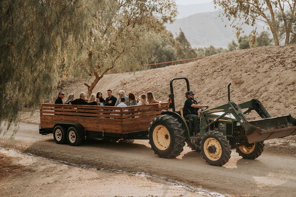 Tractor shuttle