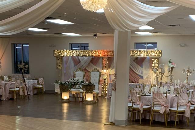 Las Nubes Banquet Hall (400).