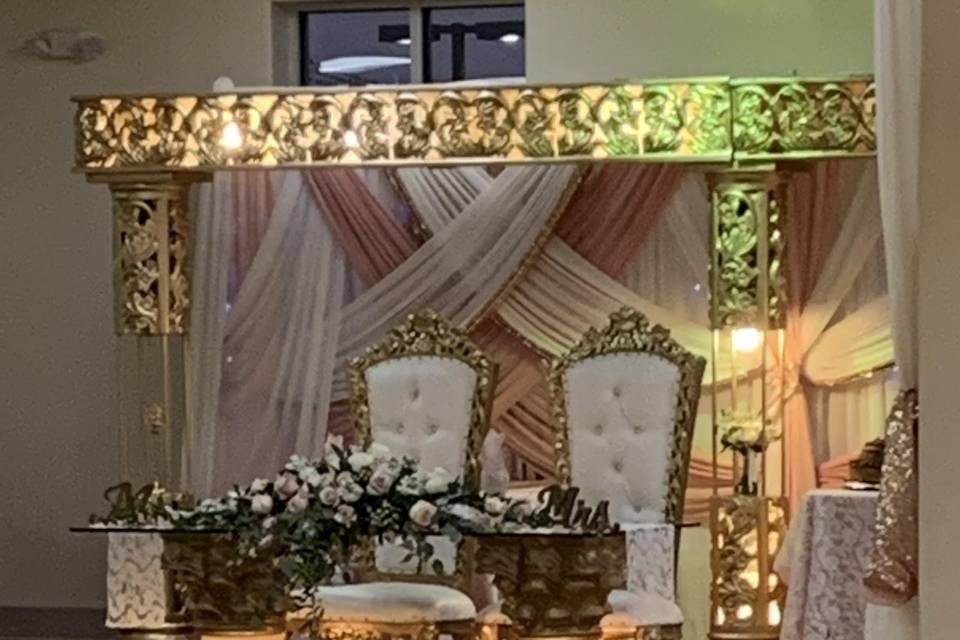 Las Nubes Banquet Hall (400).
