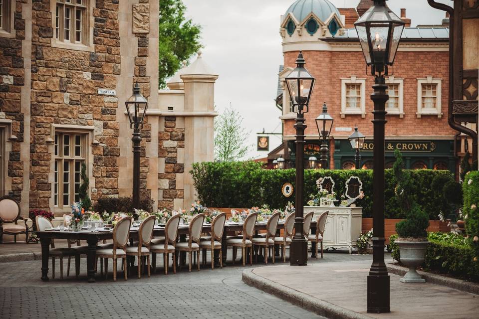 Classical courtyard