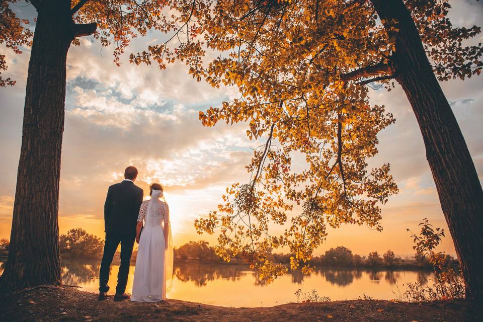 Falls wedding