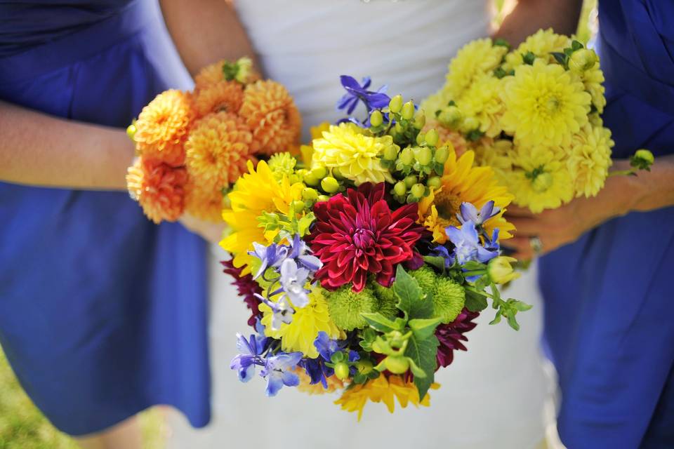 The bride and bridesmaids bouquets