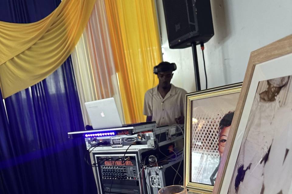 Wedding DJ
