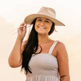 Carley R