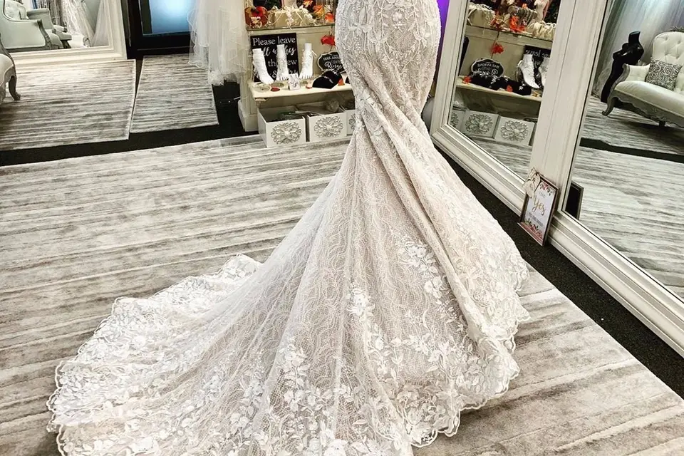 Forever store bridal boutique