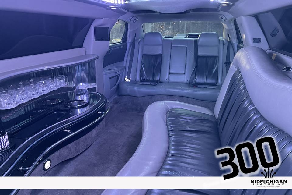 Mid Michigan Limousine, LLC