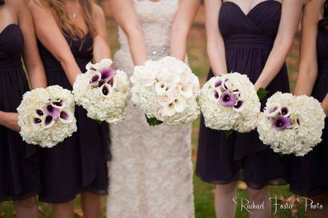 White bouquets