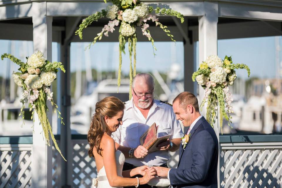 Exchanging of rings