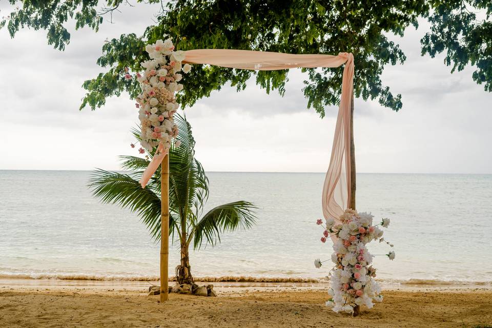 Beach Arch