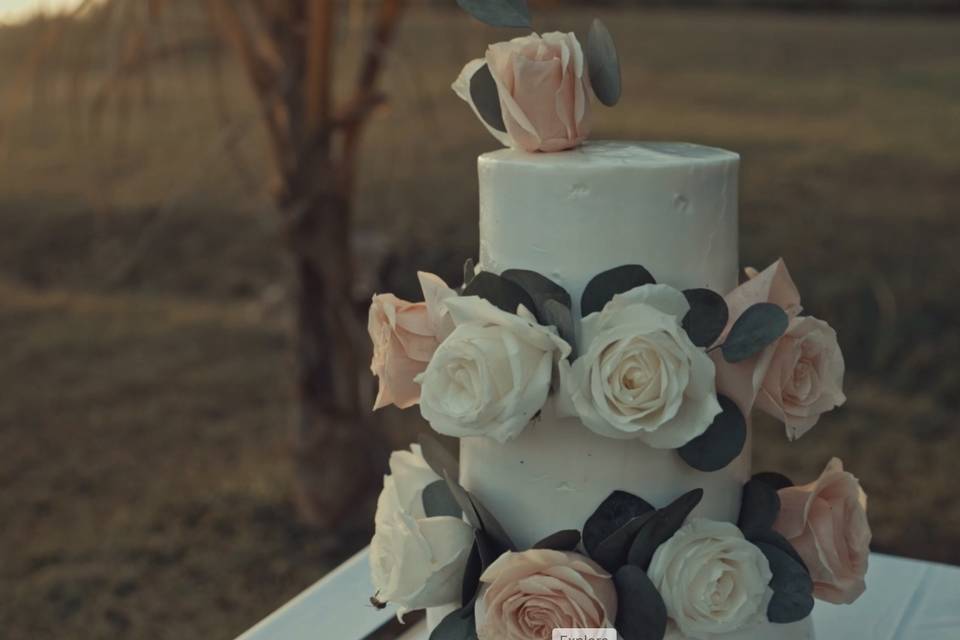 3 Tier wedding cake