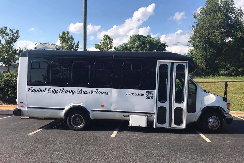 16 passenger party bus