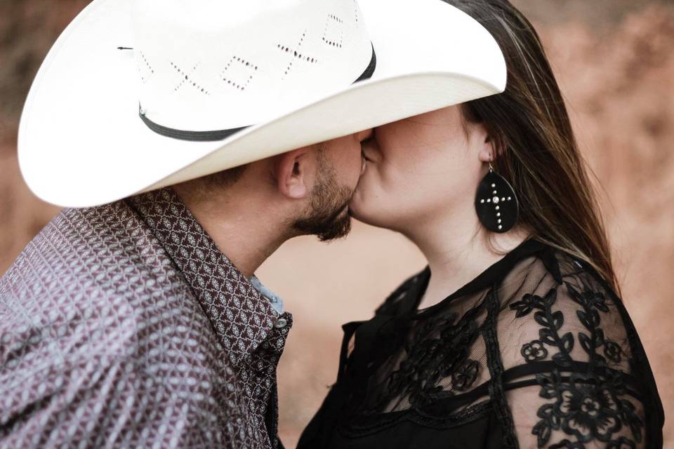 Secret kiss
