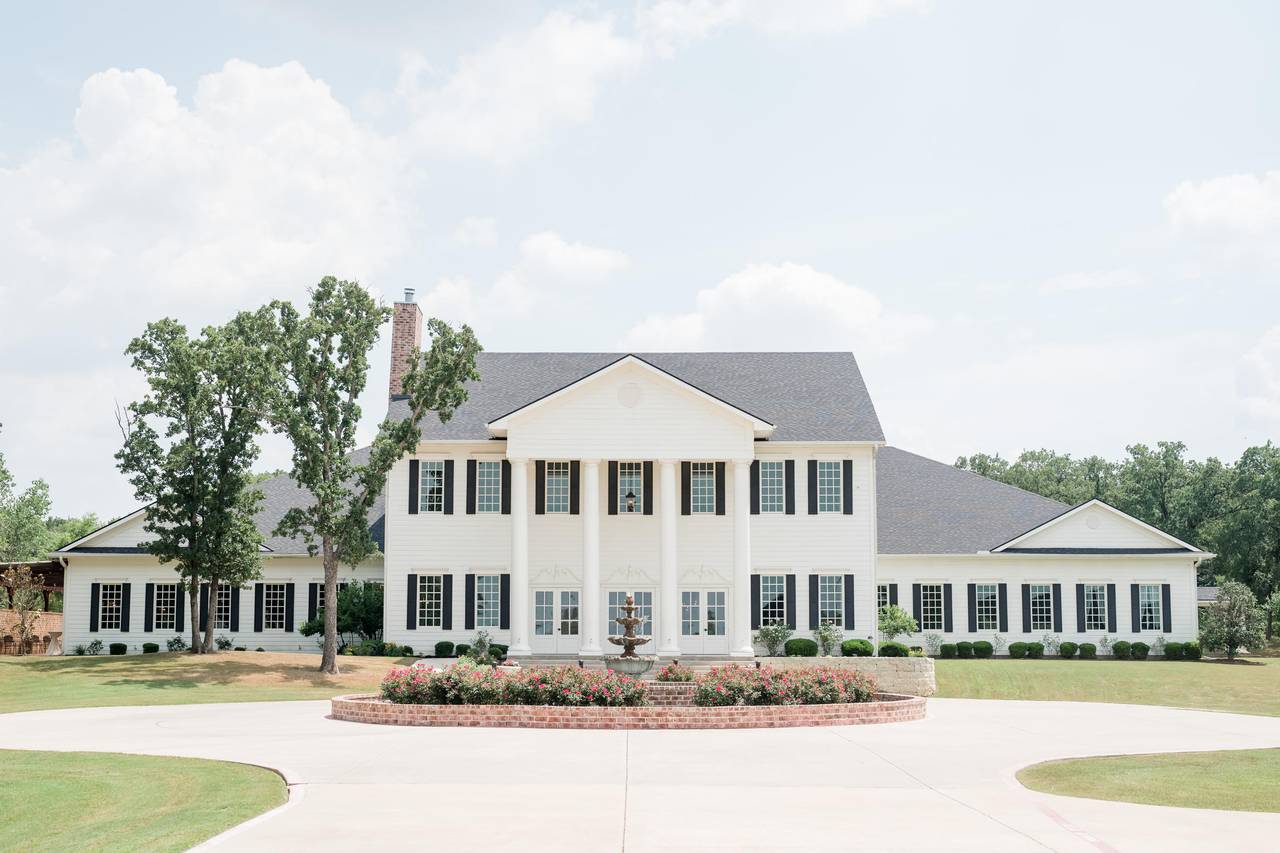 Walters Wedding Estates - The Milestone Mansion wedding venue
