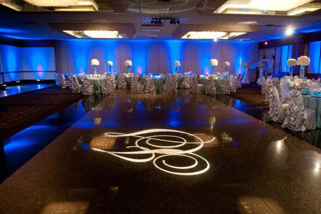 Burton Manor Venue Livonia MI WeddingWire