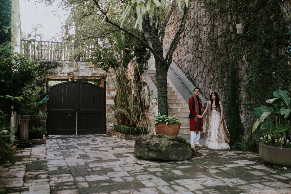 Mir Anwar Studios