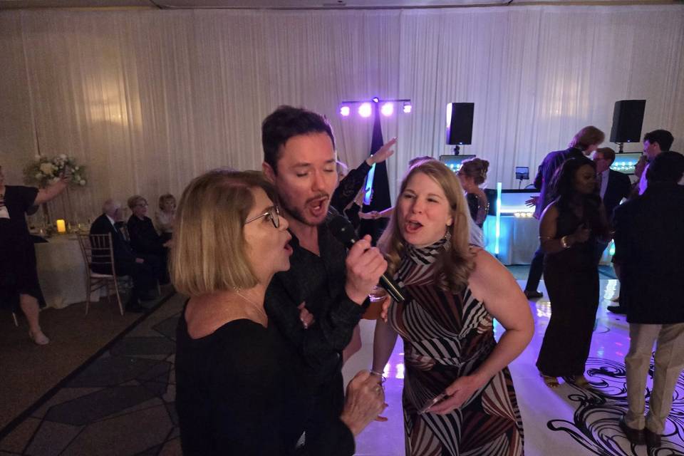 Share the mic