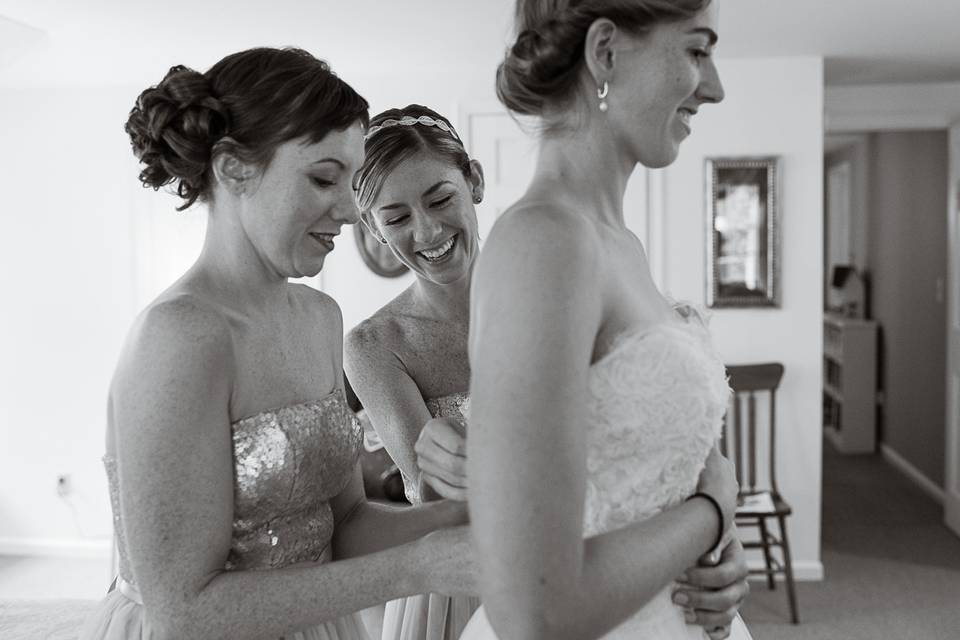 Laughing bridesmaids