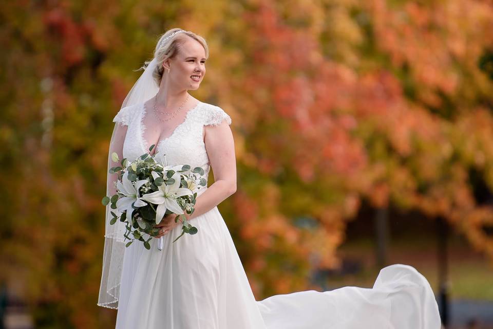 Boathouse bride in fall