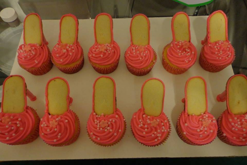 Pink High-Heeled CupCakes