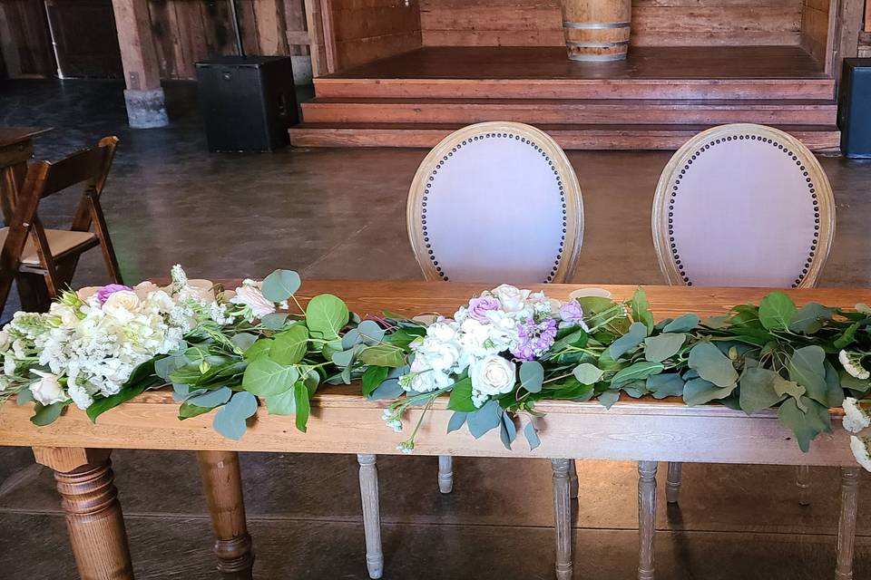 Sweetheart table garland