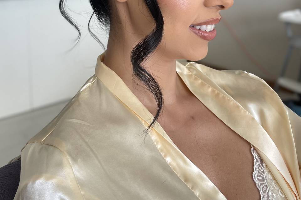 Glam on point