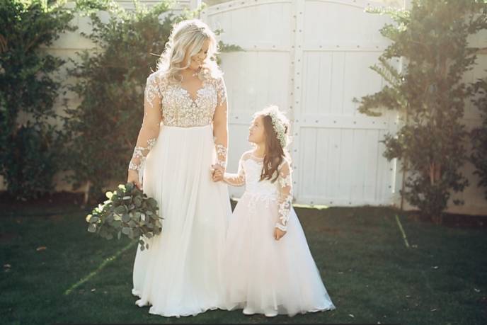 Bride & flower girl