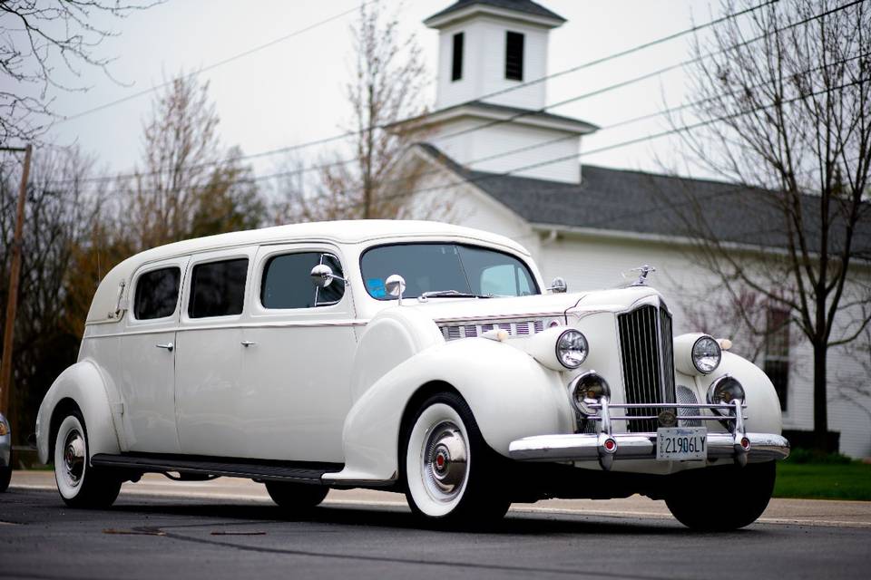 Cosmopolitan Custom Limousine Service