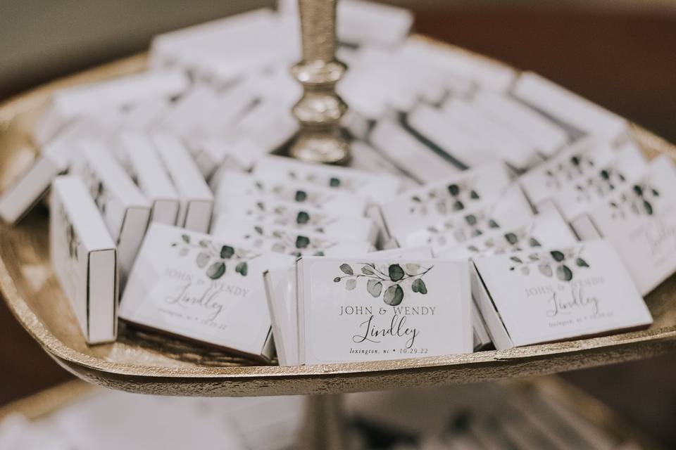 Matches for guest favors