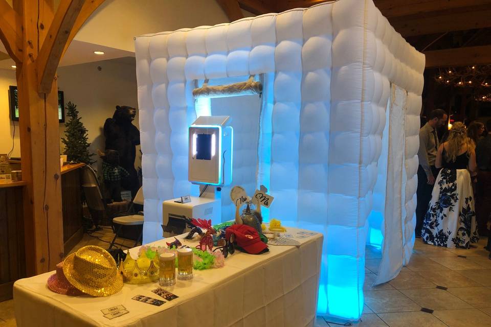 Inflatable LED Cube Booth