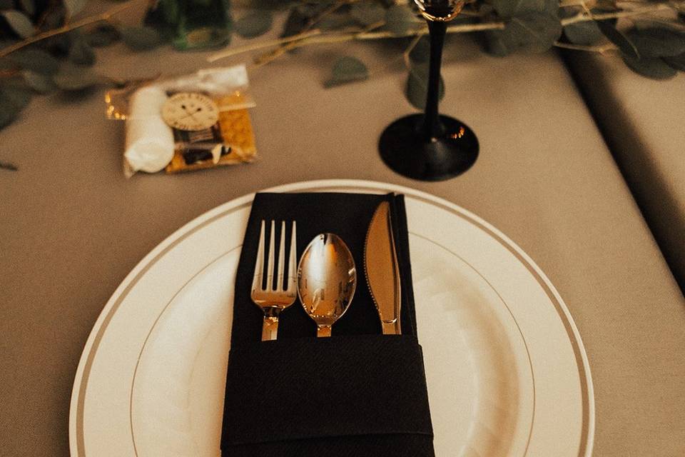 Pines of Windermere - table setting