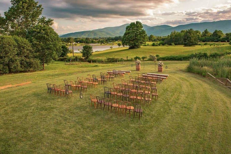 Valley Road Vineyards - Winery Weddings - Afton, VA - WeddingWire