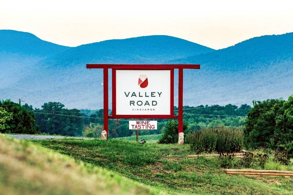 Valley Road Vineyards: the first stop on Nelson 151... just 20 minutes west of Charlottesville