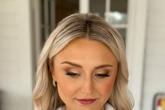 Eye makeup