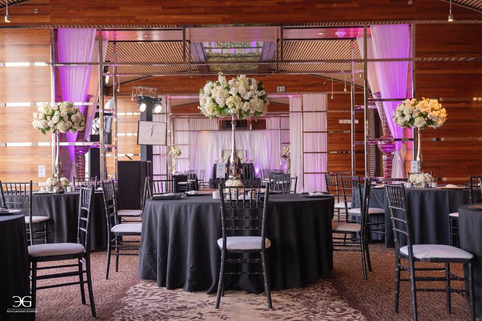 Glamorous Wedding Decor