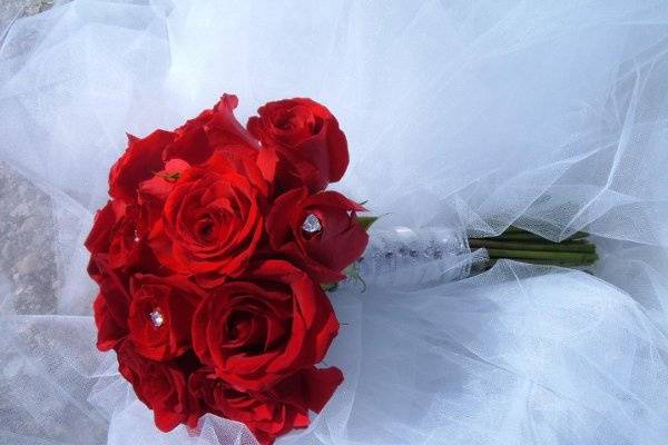 Most popular design of 24 romantic deep red roses