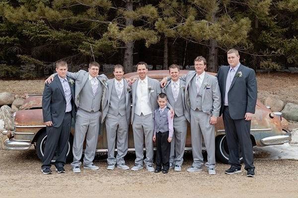 Groom & groomsmen