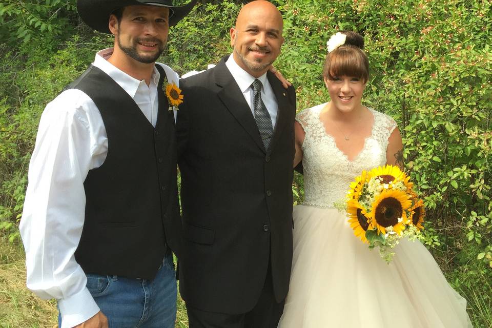 Mr and Mrs Aaron and Danielle Edwards married August 22, 2015