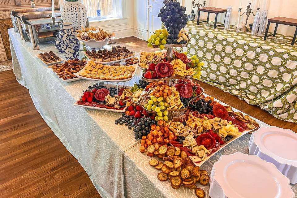 B Hive Catering