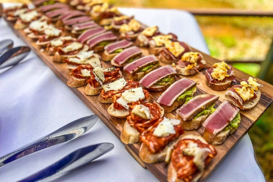 B Hive Catering