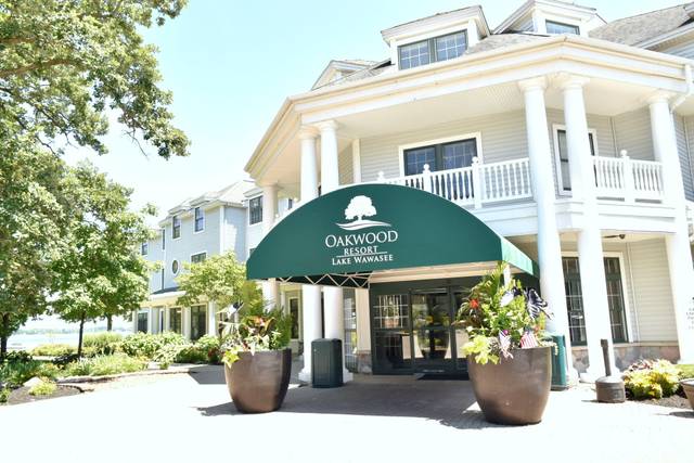 Oakwood Resort