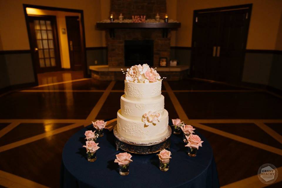 Wedding dessert detail - Oakwood Resort