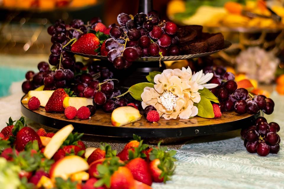 Decor & Food