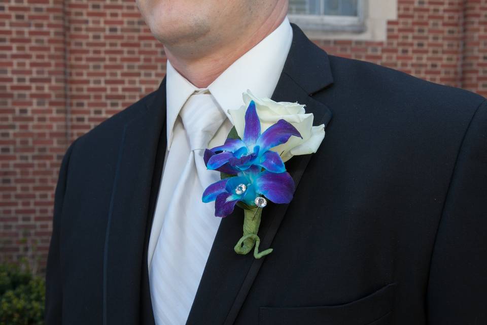 Something blue for the groom