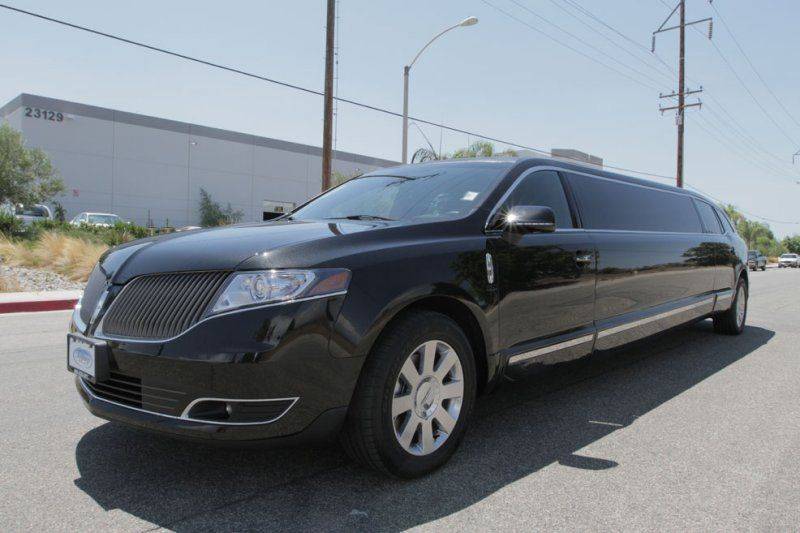 Lincoln MKT 2019 Stretch limo