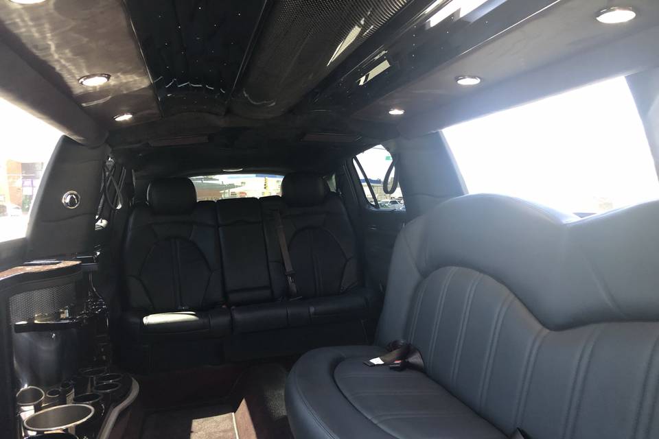 MKT Stretch Limousine